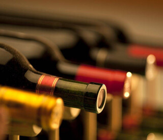 5-Passaggi-fondamentali-per-conservare-le-bottiglie-di-vino-in-casa-1